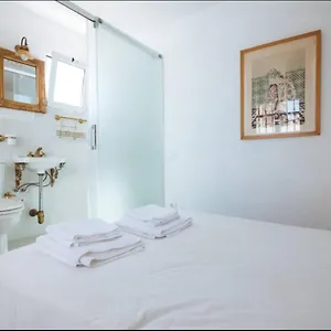 https://penthouse-near-cathedral-and-to-real-maestranza.es-andalucia.com