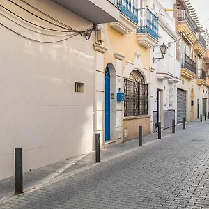 https://an-atico-downtown-torre-del-mar.es-andalucia.com